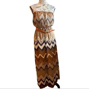 🧡3/$25!!  Papaya Strapless Dress EUC 💫